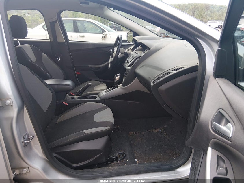 2012 Ford Focus 2.0 Se silver Lot 111045114299 Vin 1FAHP3F23CL219066