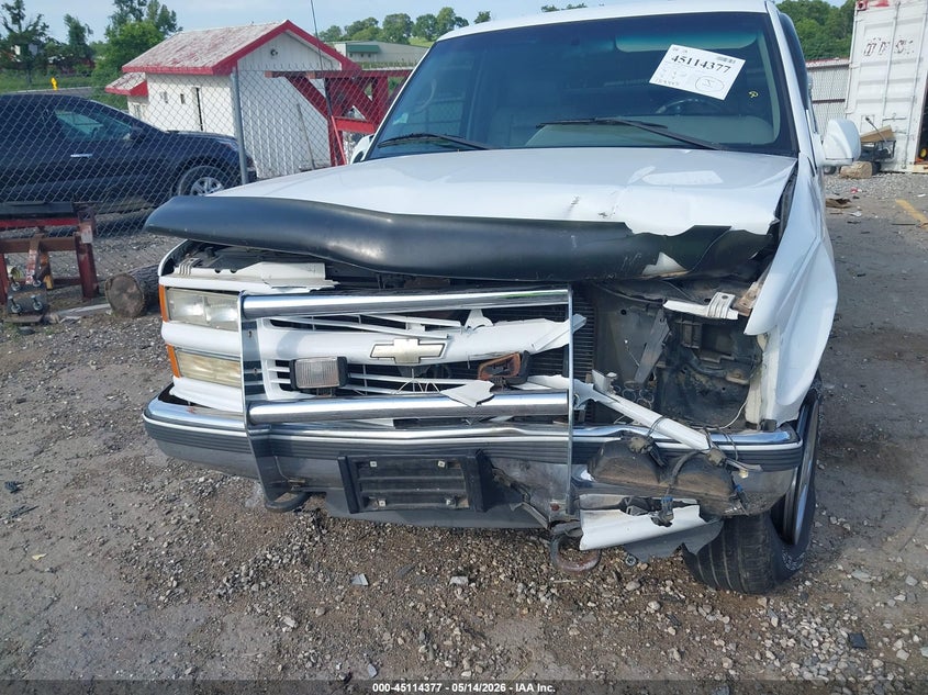 1996 Chevrolet Gmt-400 K1500 VIN: 1GBEK19R5TE226215 Lot: 45114377