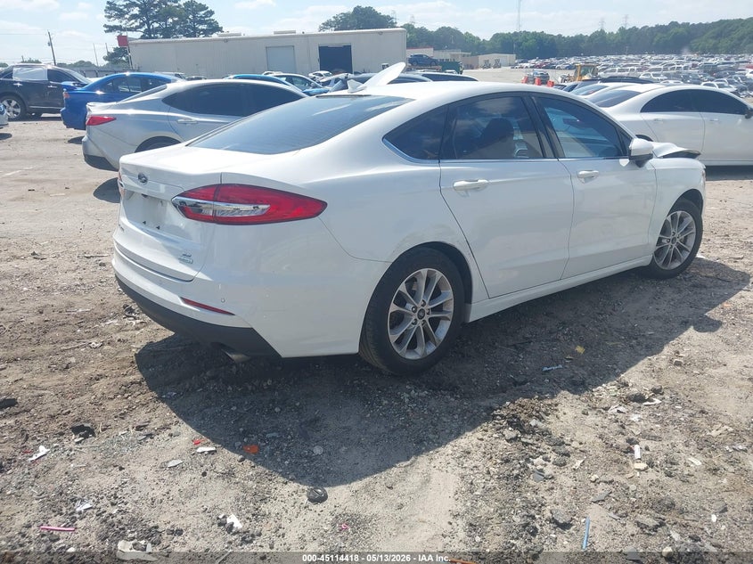 2020 FORD FUSION auction photo 4