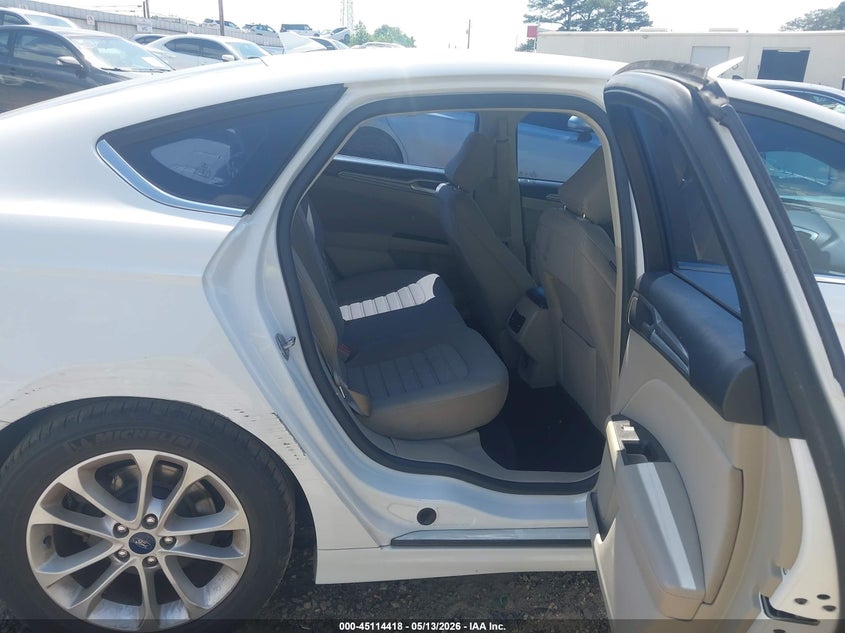 2020 FORD FUSION auction photo 8