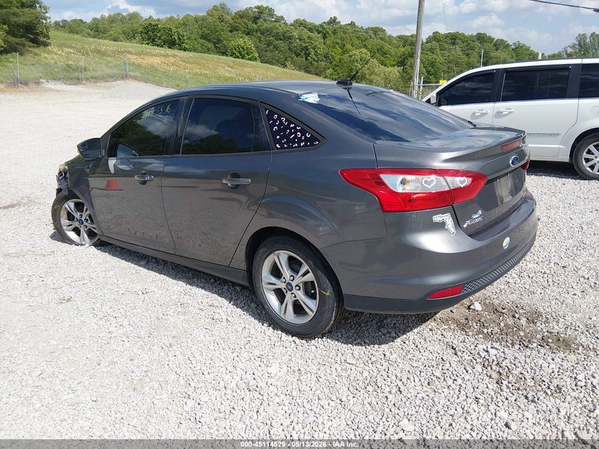 Vin: 1fadp3f23dl162383, lot: 45612113, ford focus se 20133