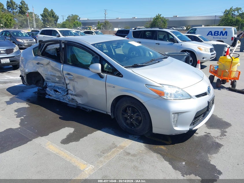 2013 TOYOTA PRIUS TWO