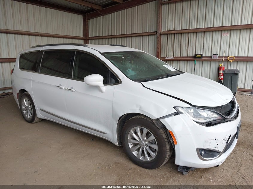 2018 CHRYSLER PACIFICA auction photo 6