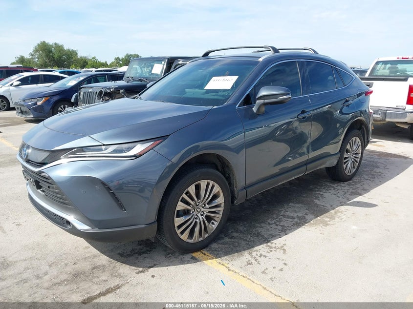 2023 TOYOTA VENZA auction photo 2
