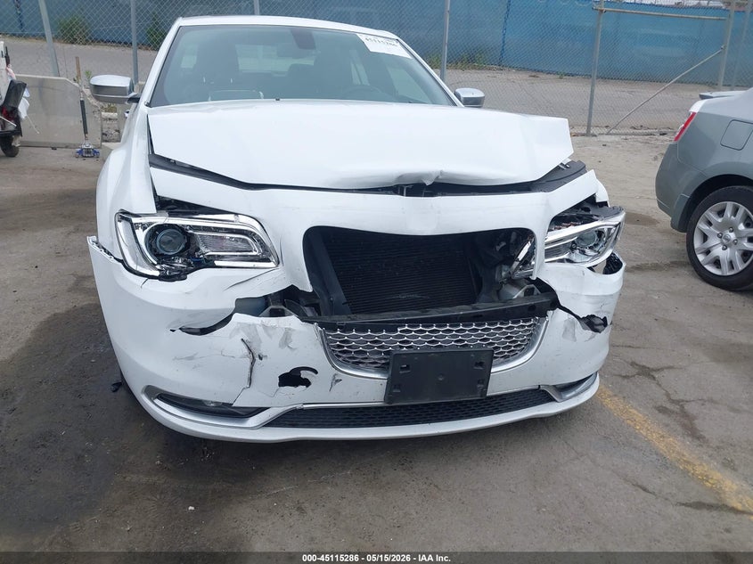 2017 Chrysler 300C Platinum VIN: 2C3CCAPT5HH516232 Lot: 45115286