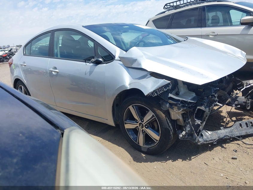 Vin: 3kpfl4a7xje169939, lot: 45612876, kia forte lx 2018 img_1