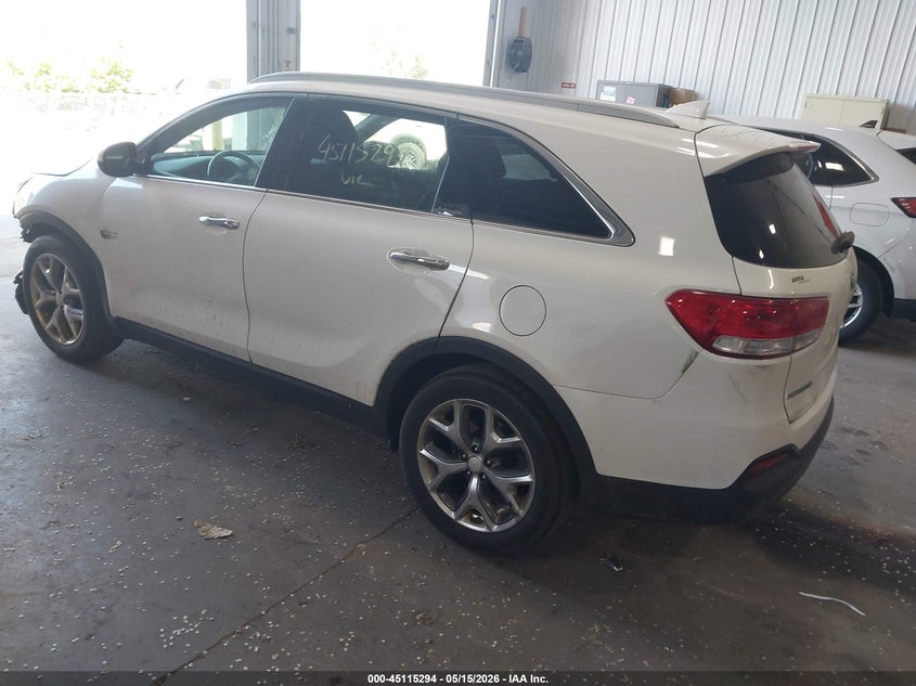 2016 KIA SORENTO auction photo 3