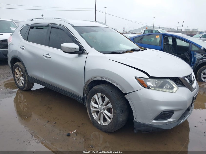2015 NISSAN ROGUE SV