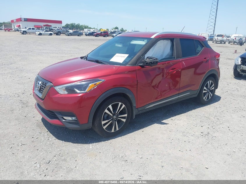 VIN 3N1CP5CU7KL549773 2019 NISSAN KICKS SR