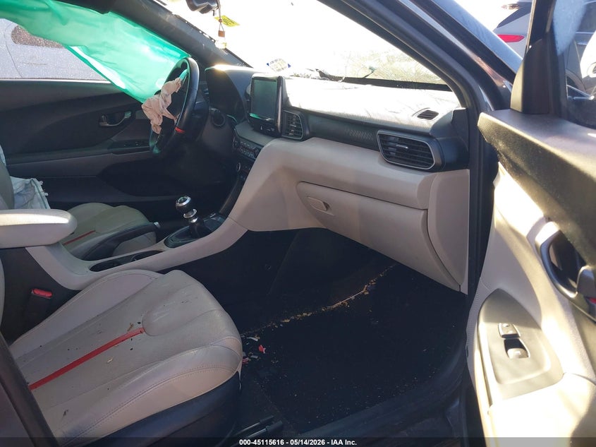 2019 HYUNDAI VELOSTER auction photo 5