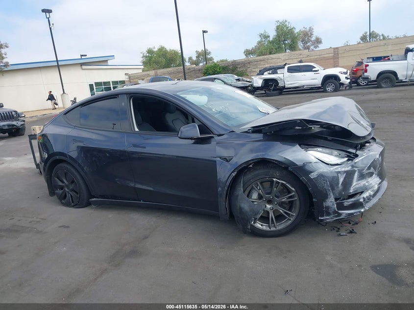 AtlanticExpress - Tesla Model Y