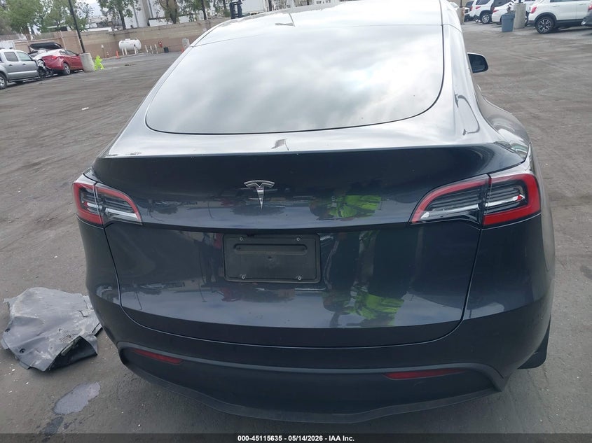 AtlanticExpress - Tesla Model Y
