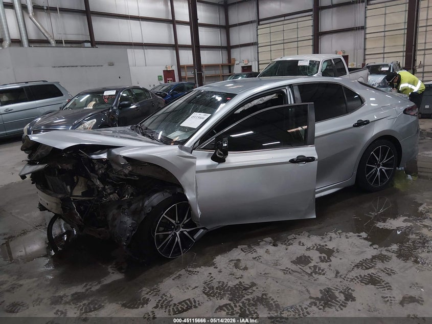 2022 Toyota Camry Se 4T1G11AK8NU692179 photo 1