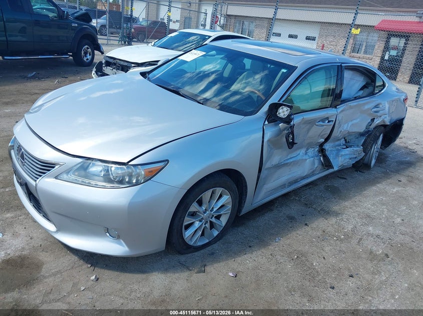 Vin: jthbw1gg5d2027400, lot: 45613255, lexus es 300h 20132