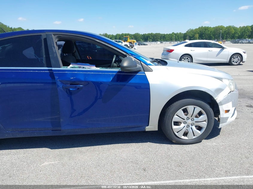 2012 CHEVROLET CRUZE auction photo 6