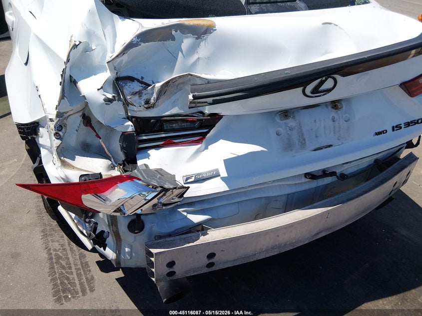 2016 LEXUS IS 350 — Photo 6