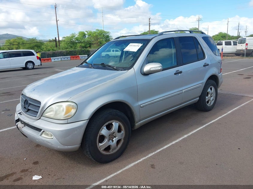 4JGAB54EX2A350326 2002 MERCEDES-BENZ ML 320 photo 1