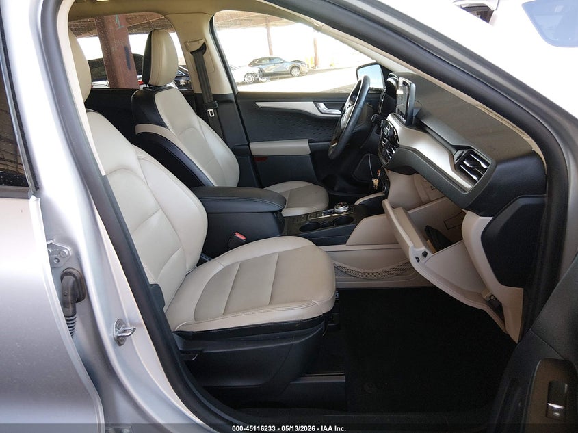 VIN 1FMCU0H62LUB06193 2020 FORD ESCAPE SEL
