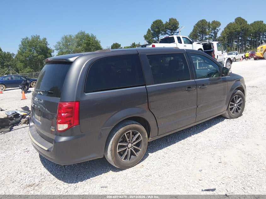 2017 Dodge Grand Caravan - widok 4