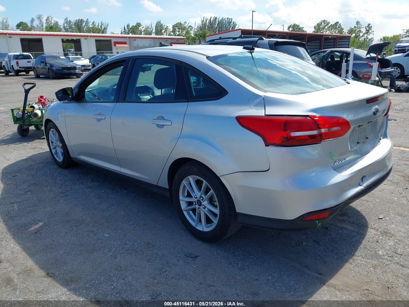 Vin: 1fadp3fexjl308106, lot: 45614015, ford focus se 20183