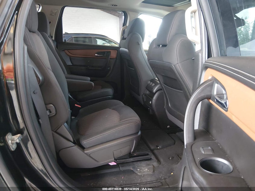 2016 CHEVROLET TRAVERSE auction photo 8