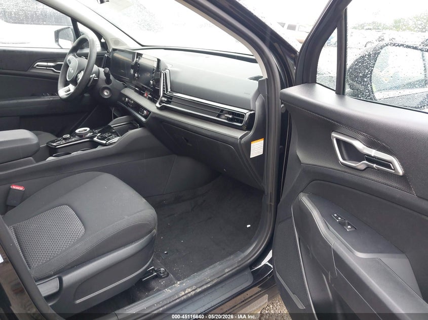 2025 KIA SPORTAGE HYBRID auction photo 5