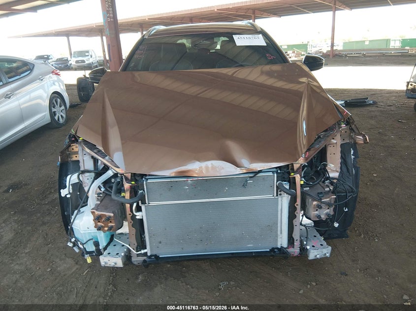 2025 Toyota Crown Signia Xle VIN: JTDACAAJ1S3023281 Lot: 45116763