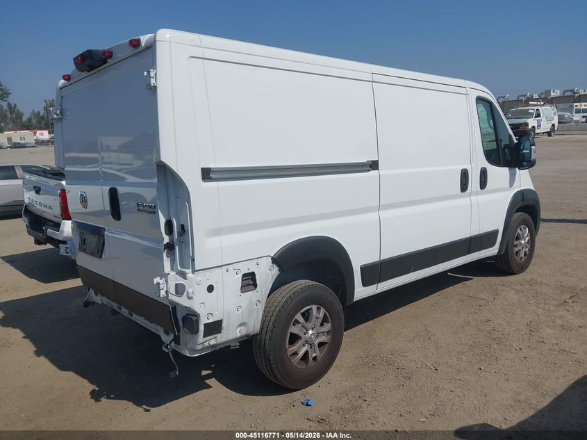 Vin: 3c6lrvagxre140886, lot: 45614355, ram promaster 1500 slt low roof 136 wb 20244