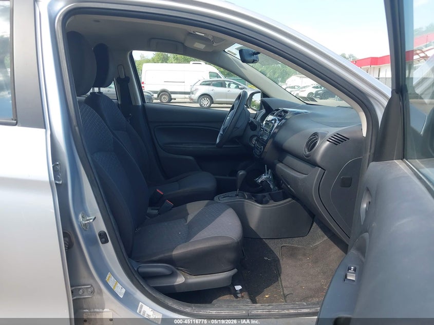 2014 MITSUBISHI MIRAGE auction photo 5