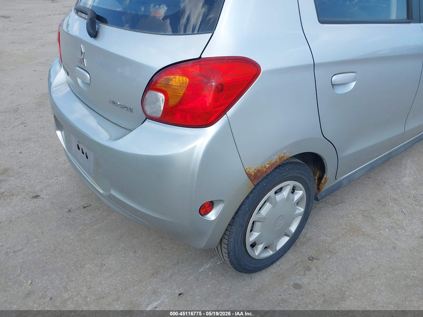 2014 MITSUBISHI MIRAGE auction photo 6