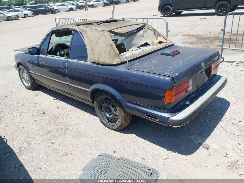 1987 BMW 325 auction photo 3