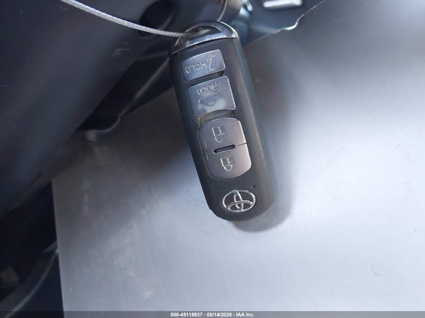 VIN 3MYDLBYV4JY312139 2018 TOYOTA YARIS IA
