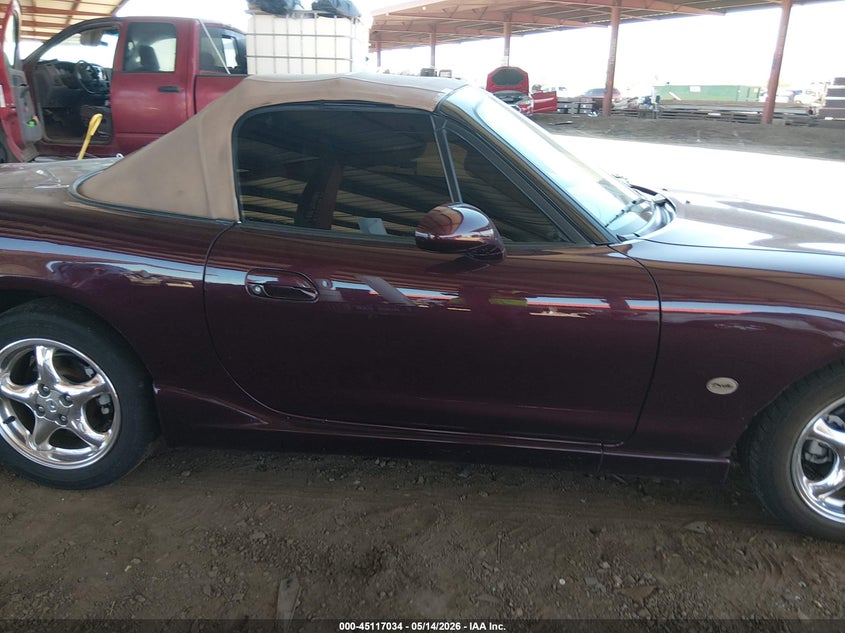 2000 Mazda Mx-5 Miata Ls/Special Edition VIN: JM1NB3538Y0150485 Lot: 45117034