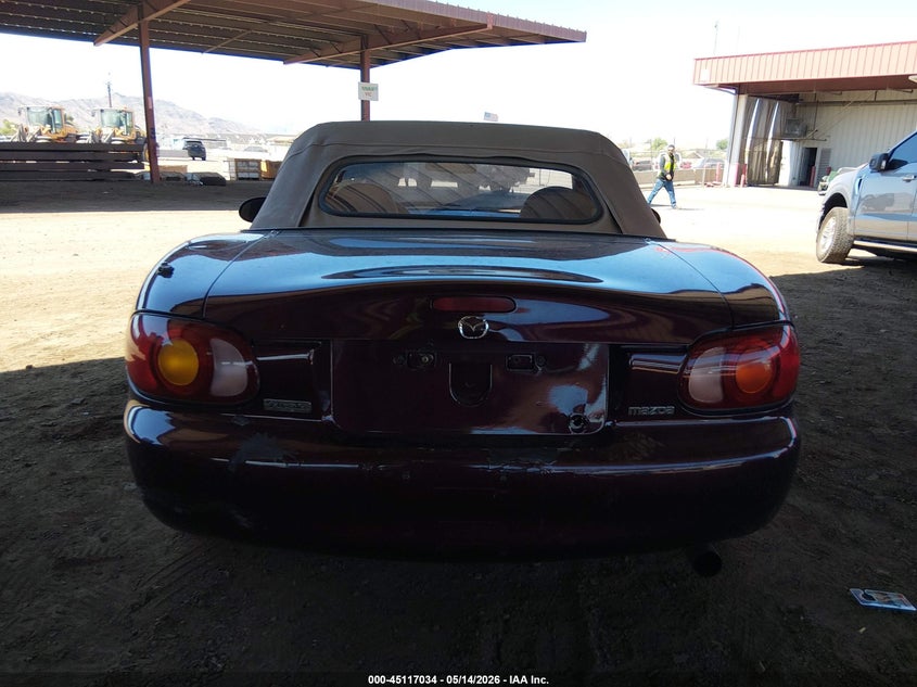 2000 Mazda Mx-5 Miata Ls/Special Edition VIN: JM1NB3538Y0150485 Lot: 45117034