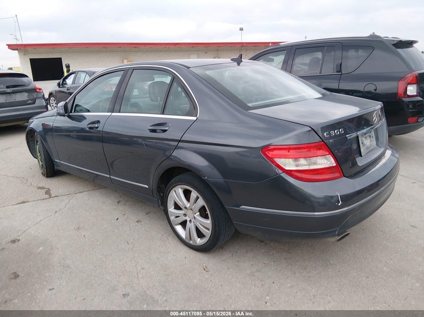 Vin: wddgf5eb2ar122091, lot: 45614679, mercedes-benz c 300 luxury 20103