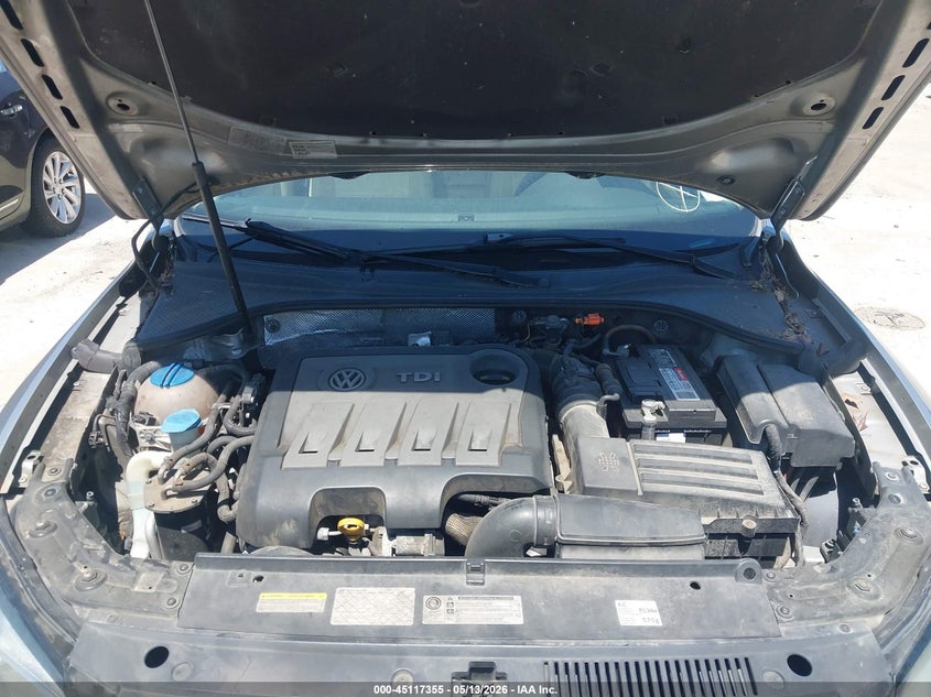 2014 VOLKSWAGEN PASSAT VIN: 1VWBN7A35EC095945