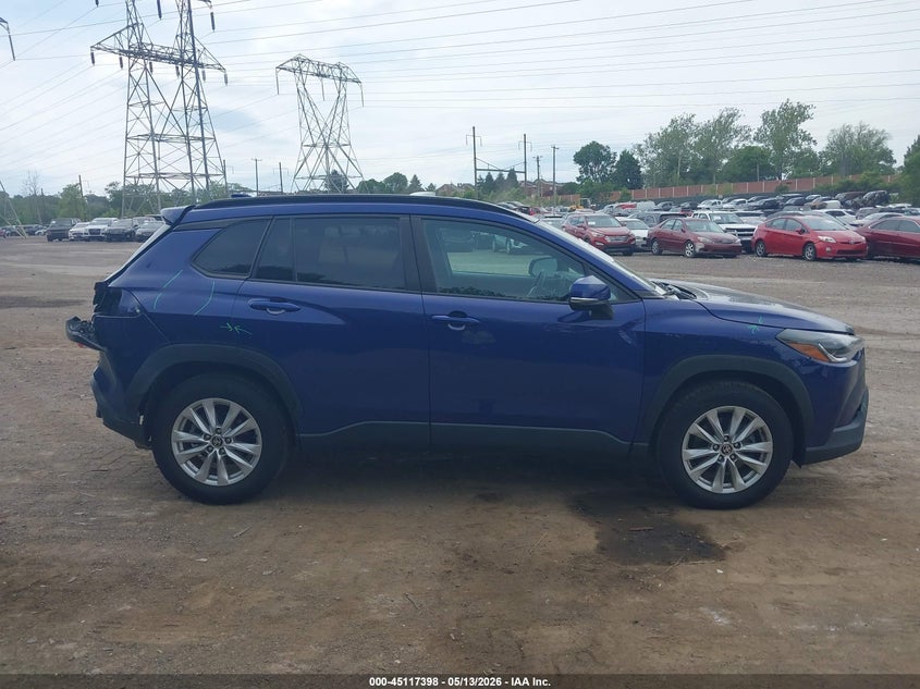2022 Toyota Corolla Cross Le VIN: 7MUCAABG6NV024503 Lot: 45117398