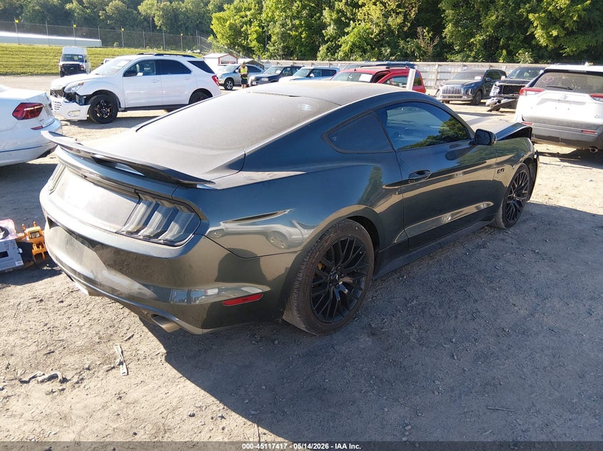 FORD MUSTANG - zdjęcie 4