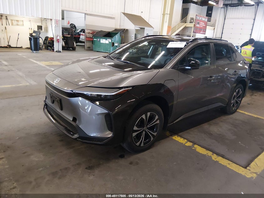 2025 TOYOTA BZ4X auction photo 2