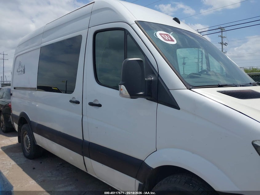 2017 MERCEDES-BENZ SPRINTER 2500 STANDARD ROOF V6 — Фото 13