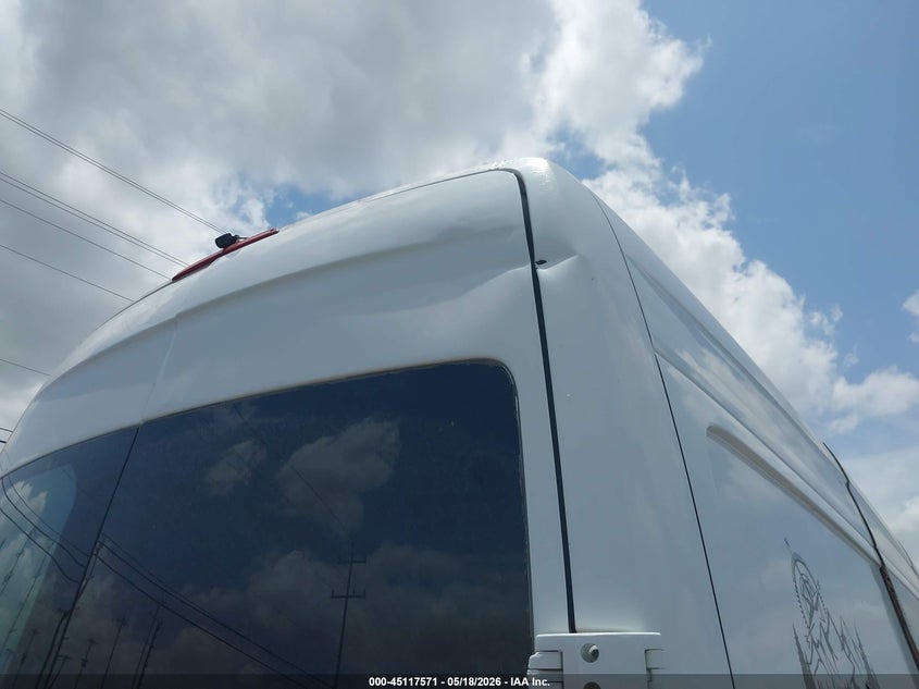2017 MERCEDES-BENZ SPRINTER 2500 STANDARD ROOF V6 — Фото 18