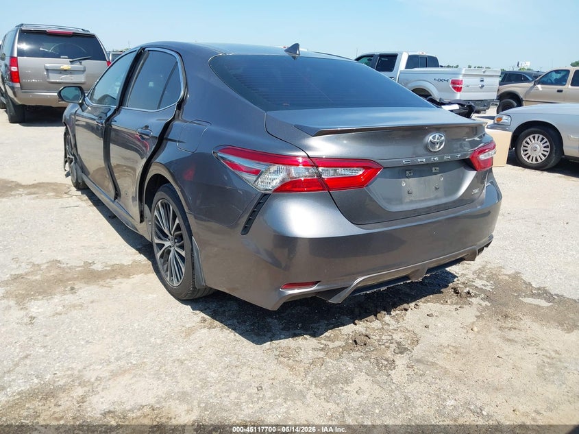 Vin: 4t1b11hk0ku697100, lot: 45615316, toyota camry se 20193