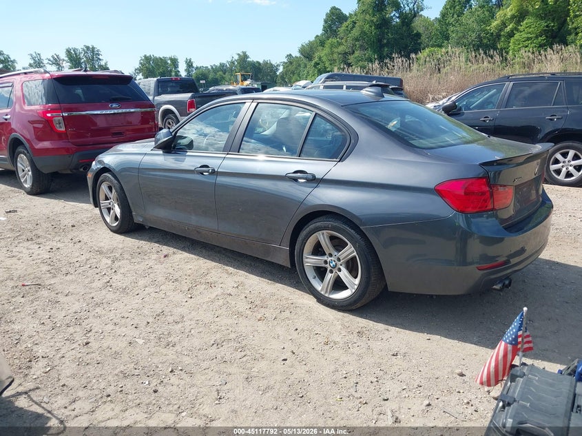 Vin: wba3b3c52df543690, lot: 45615408, bmw 328i xdrive 20133