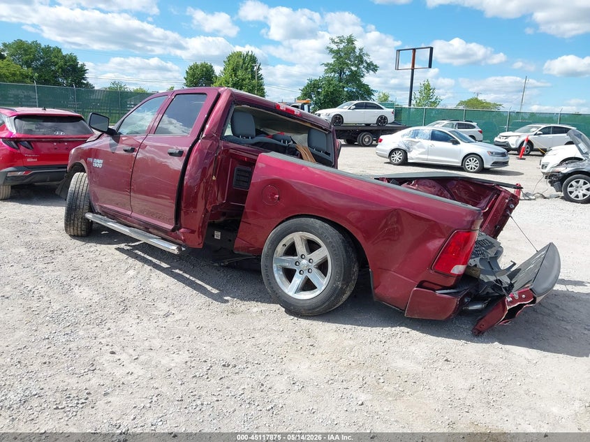 Vin: 3c6rr7ktxjg130191, lot: 45615491, ram 1500 express  4x4 5'7 box 20183