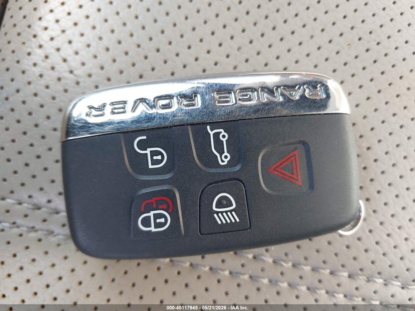 2018 Land Rover Range Rover Velar P250 Se R-Dynamic VIN: SALYL2RX0JA734809 Lot: 45117945