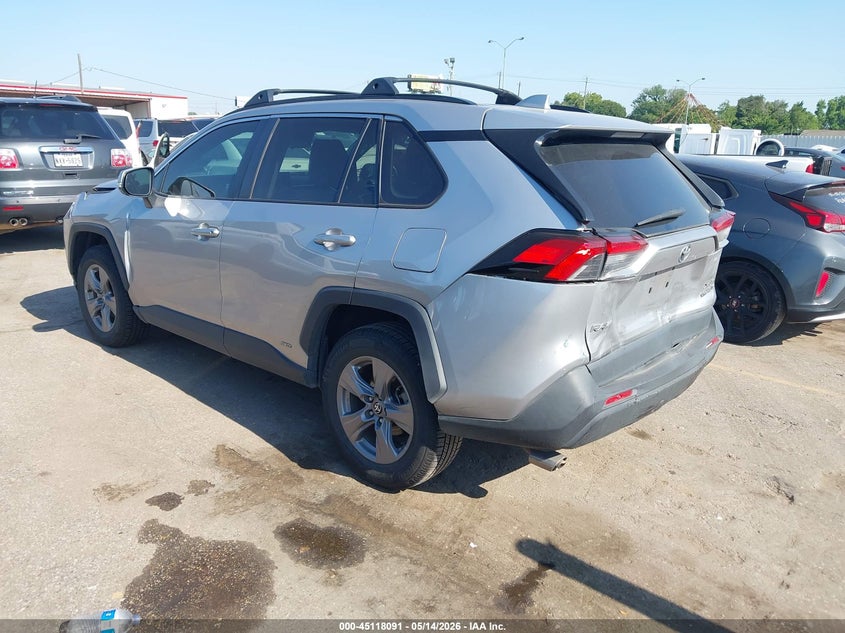 2022 TOYOTA RAV4 HYBRID XLE — Фото 3