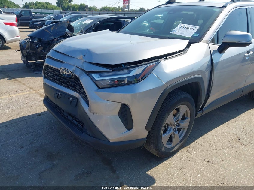 2022 TOYOTA RAV4 HYBRID XLE — Фото 6