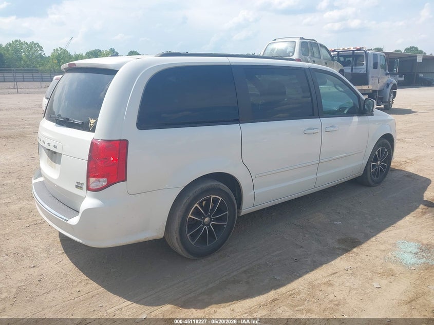 Vin: 2c4rdgeg8hr799196, lot: 45615843, dodge grand caravan gt 20174