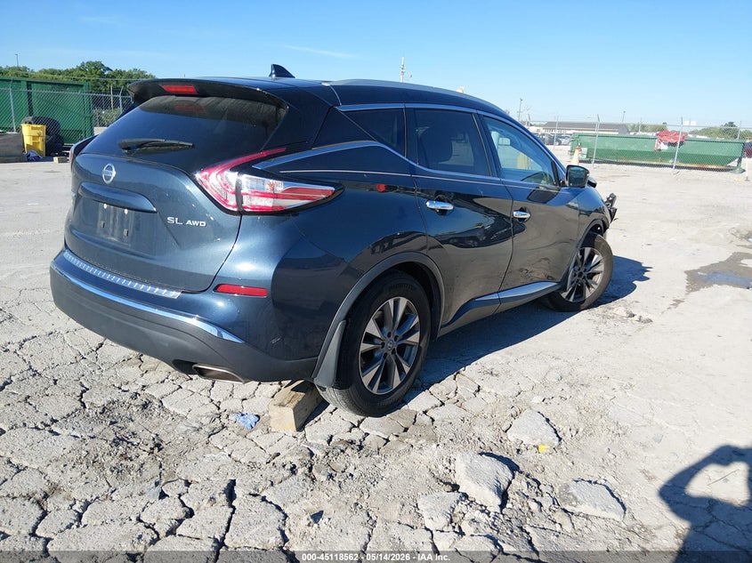 2017 NISSAN MURANO auction photo 4