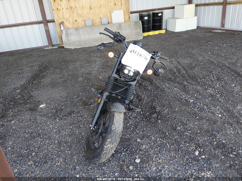 VIN: MLHPC5653M5400632 2021 HONDA CMX500 A